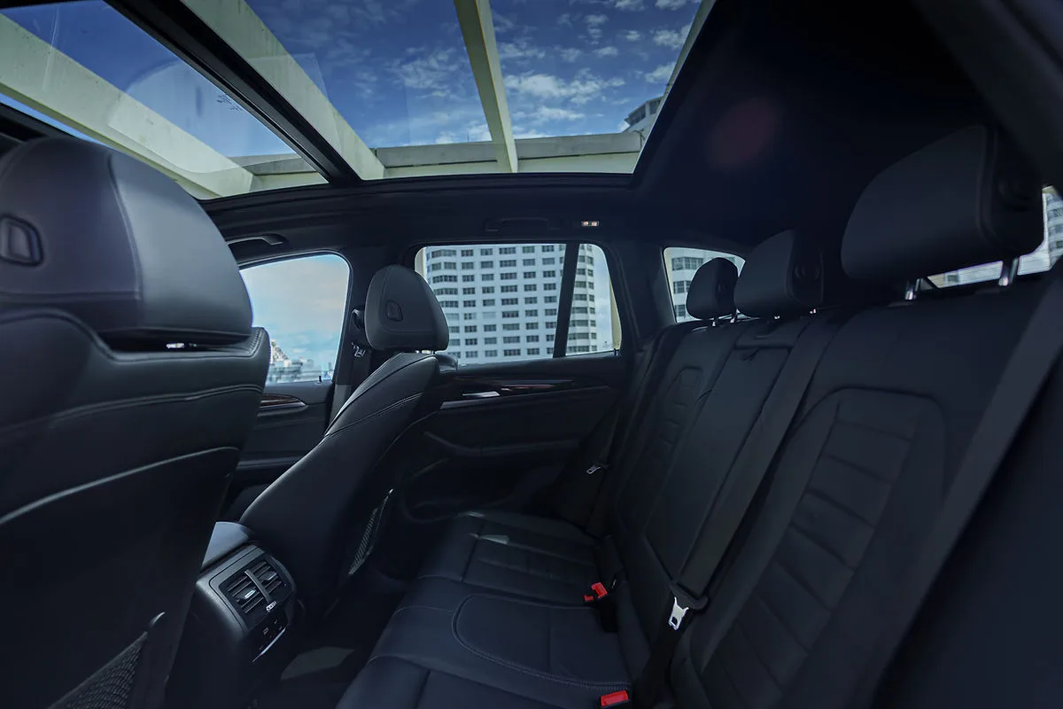 BMW X3 Gray 2022 — photo 6